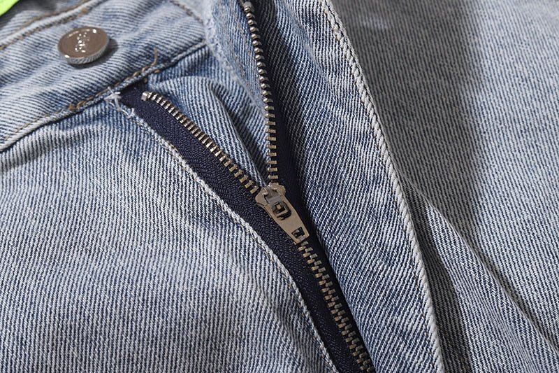 Butterfly vs Snake Jeans